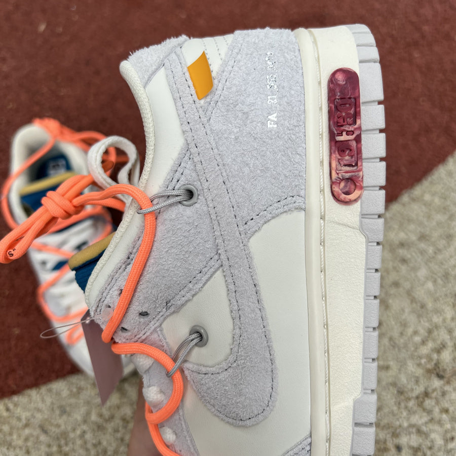 Off white dunk low lot 19