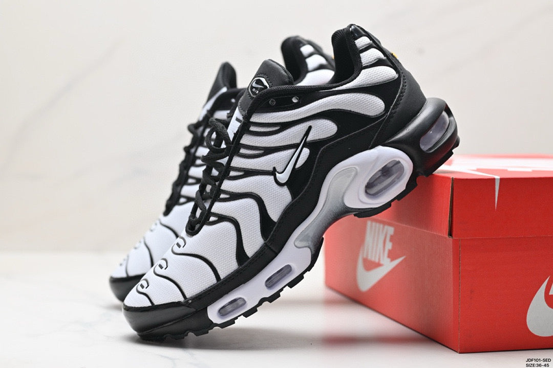 Nike Air Max Plus