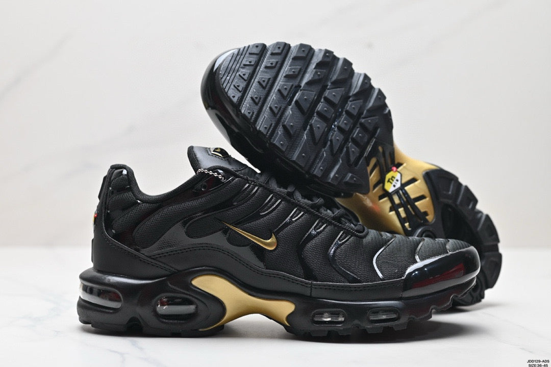 Nike Air Max Plus