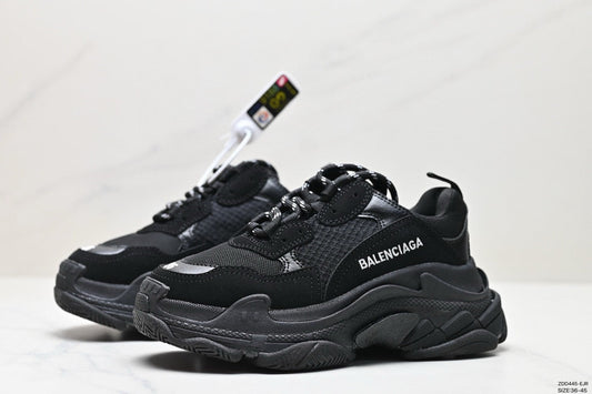 Balenciaga Triple S