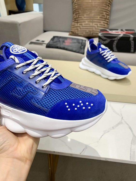 Versace Chain Reaction