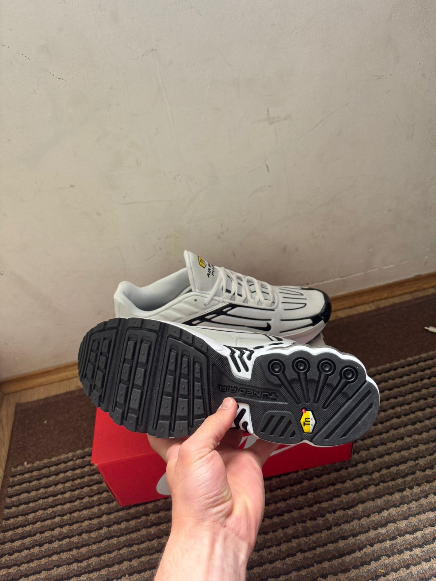 Nike Air max Plus 3 Broj 45(Odmah dostupno)