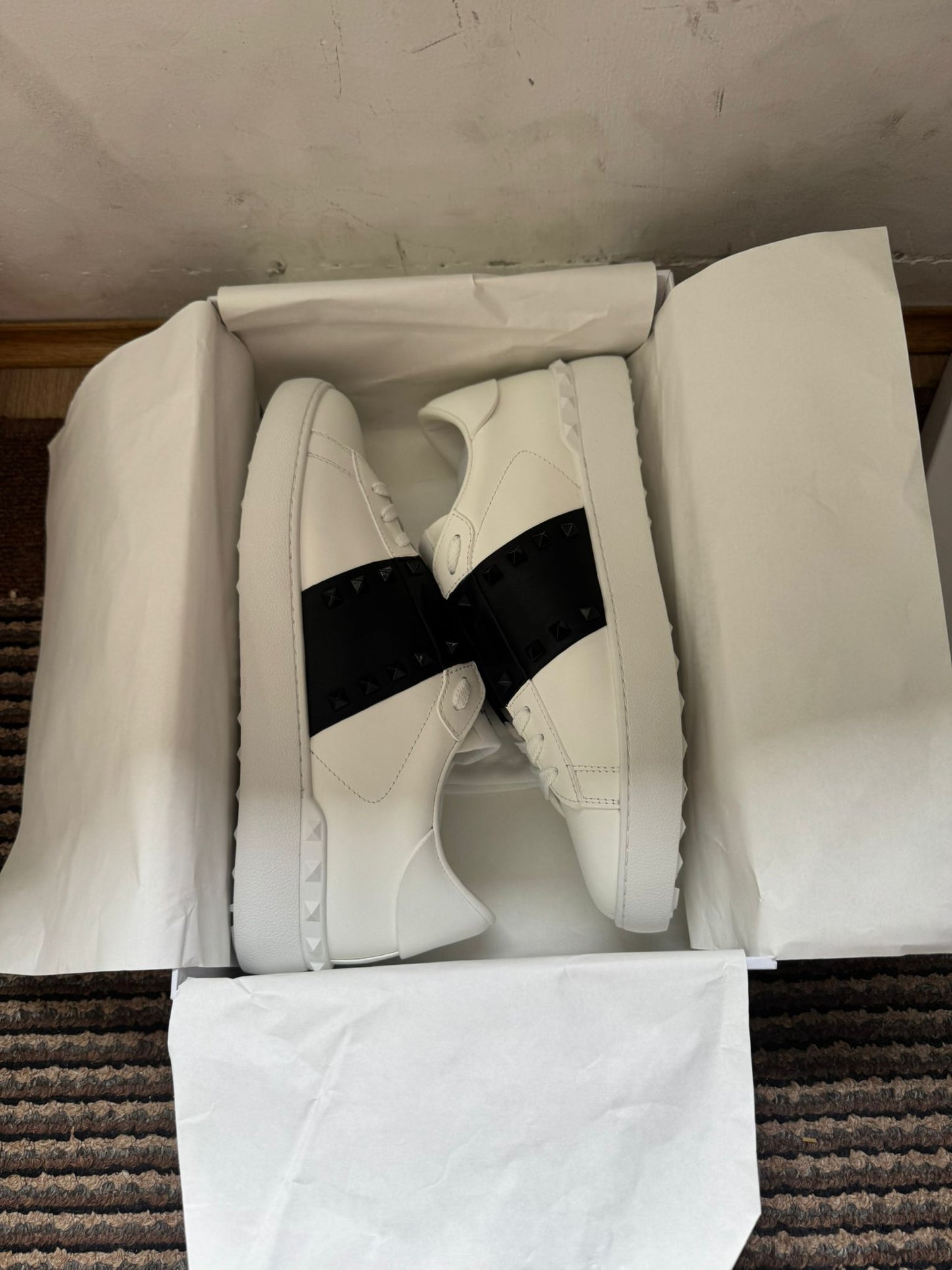 Valentino Broj 46(Odmah dostupno)