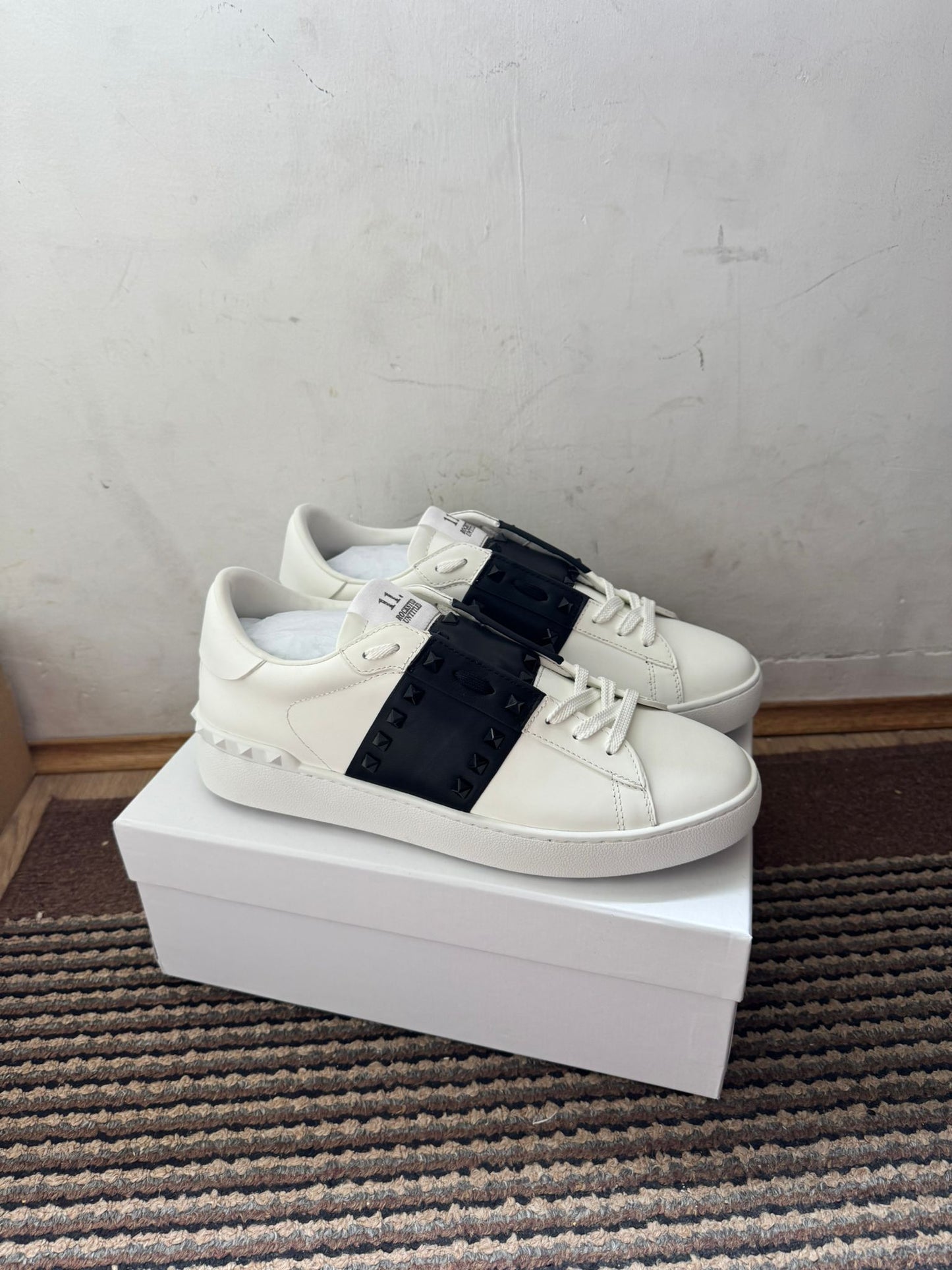 Valentino Broj 46(Odmah dostupno)