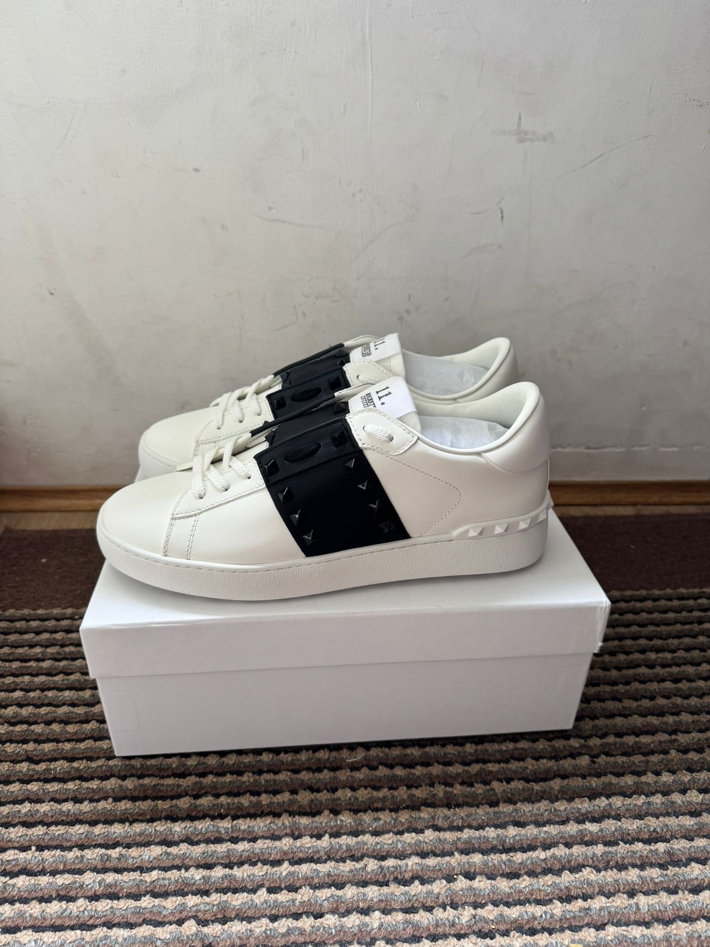 Valentino Broj 46(Odmah dostupno)